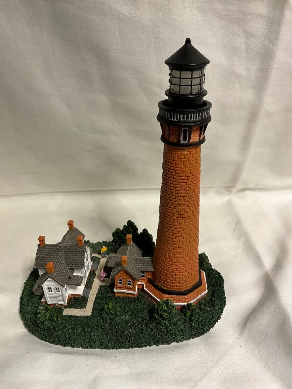 2003 Lefton Currituck Beach Lighthouse Figurine 1874 NC Light Up - CLEAN